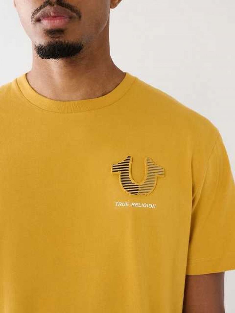 Camiseta True Religion Embossed Tr Logo Hombre Amarillo | Colombia-QEMZOYW32